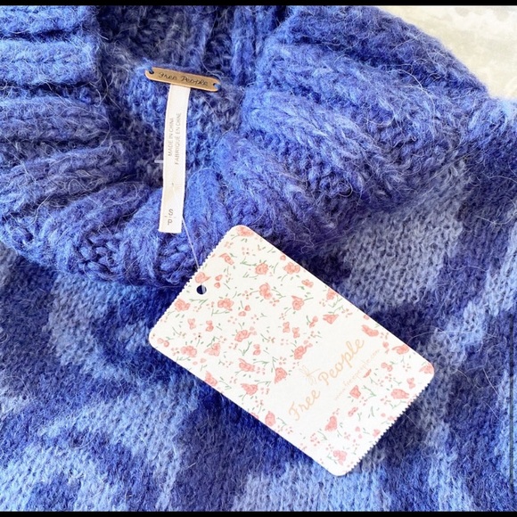 Sold- Free People Yin Yang Sweater - Picture 2 of 3